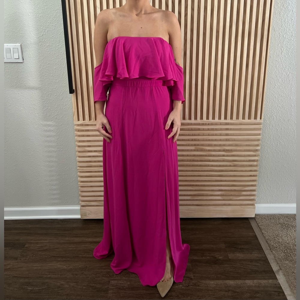 Fame and Partners | Strapless with shoulder sleeves pink dress